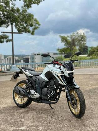 YAMAHA FZ25 FAZER ABS 